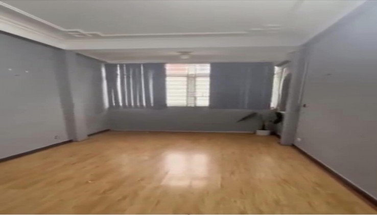 CHO THUÊ NHÀ MP DƯƠNG QUẢNG HÀM - CẦU GIẤY, 5 TẦNG, 52M2, MT 3.5M, GIÁ 30 TRIỆU (CTL) - CÀ PHÊ, SPA, SALON, THỜI TRANG, MỸ PHẨM, KD MÔ HÌNH SẠCH SẼ.
